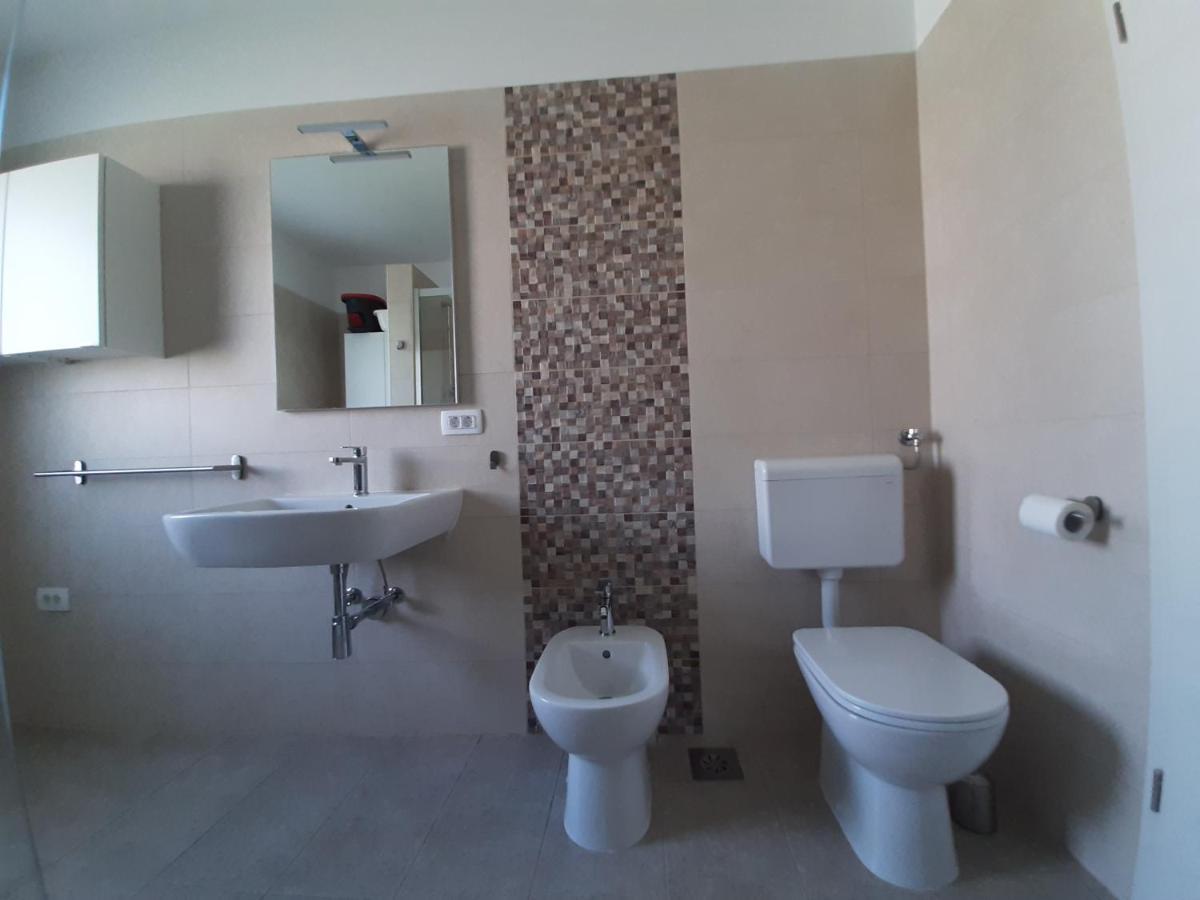 Apartment Sol, Izola, San Simon ภายนอก รูปภาพ